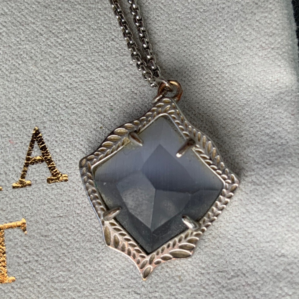 Kendra Scott Small Kacey Grey Cat’s Eye Pendant Adjustable Silver Necklace